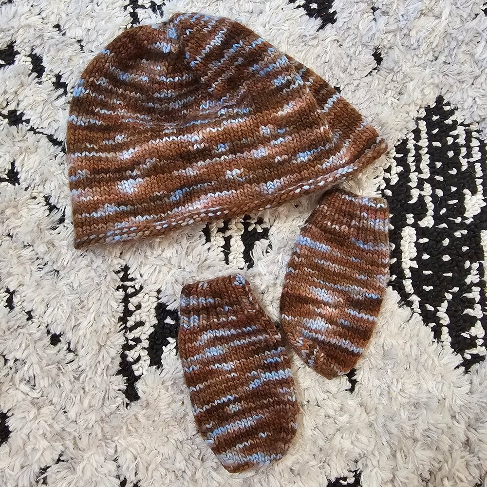 Baby Boy/Toddler Handmase Knit Hat and Mitten Set